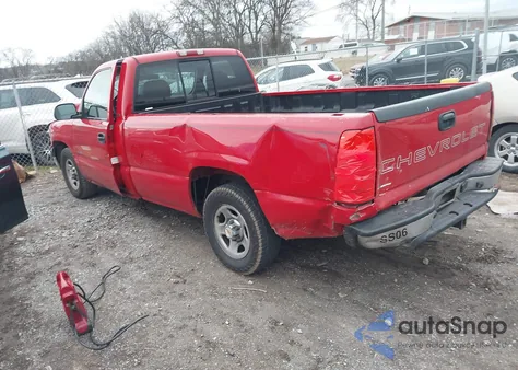 2002 Chevrolet Silverado 1500 z USA, uszkodzony, nr VIN 1GCEC14W62Z162554